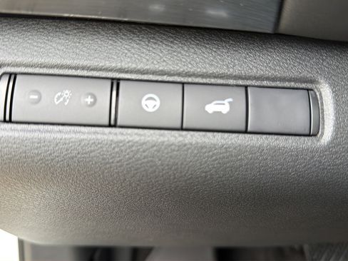 New 2026 Nissan Pathfinder Rock Creek AWD/4WD image 24