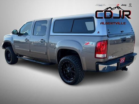 Used 2012 GMC Sierra 1500 SLT w/ SLT Convenience Package image 4