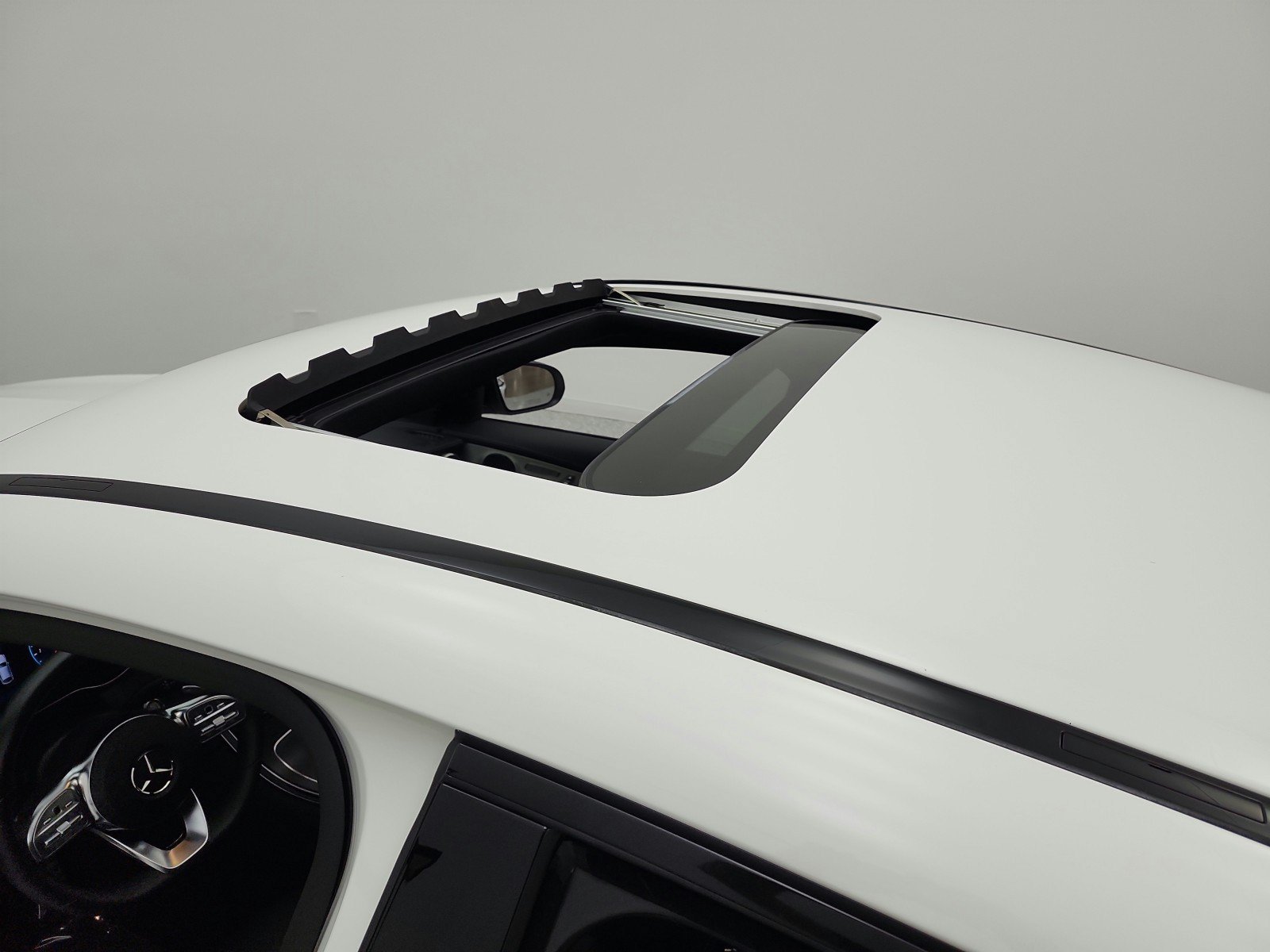 Certified 2023 Mercedes-Benz GLC 300 4MATIC Coupe image 11