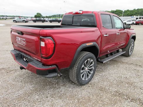 New 2026 GMC Canyon Denali AWD/4WD image 5