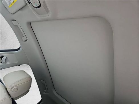 Certified 2024 Audi Q8 e-tron Premium Plus w/ Premium Plus Package image 16