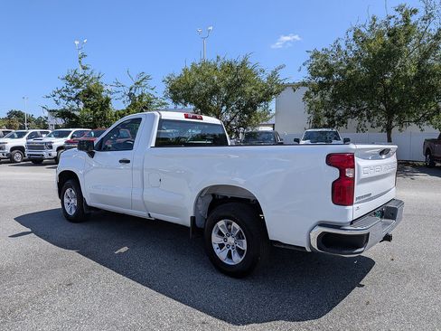 Certified 2025 Chevrolet Silverado 1500 W/T RWD image 5