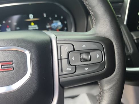 Used 2022 GMC Yukon SLT w/ SLT Premium Package RWD image 15