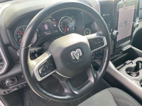 Used 2023 RAM 1500 Big Horn AWD/4WD image 9