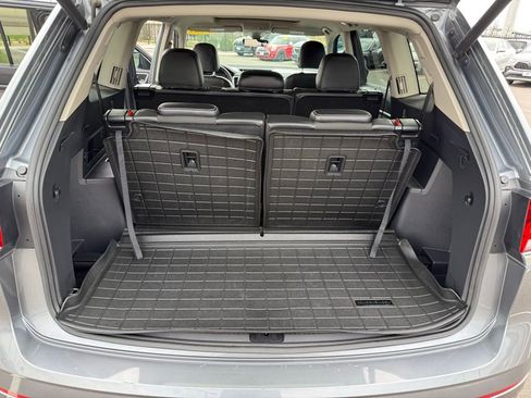 Used 2022 Volkswagen Atlas SEL Premium image 28