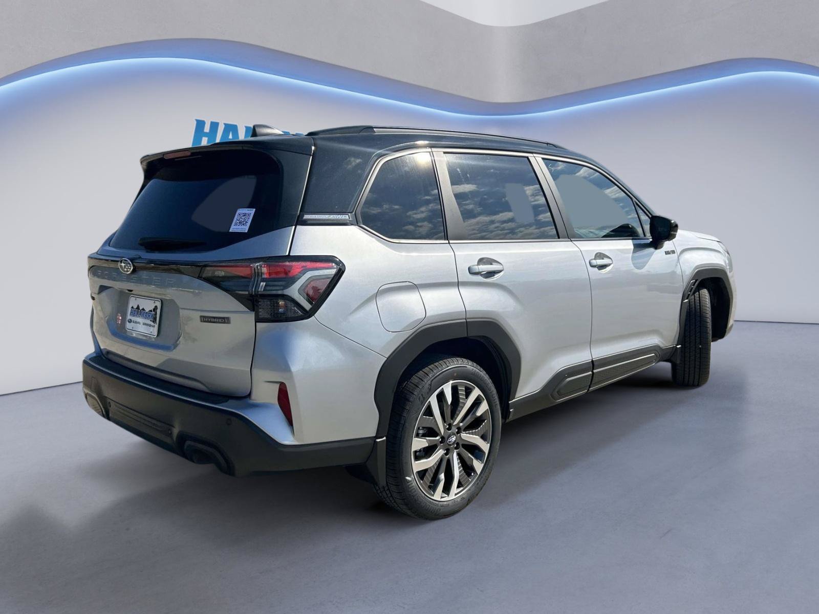 New 2026 Subaru Forester Touring AWD/4WD image 3