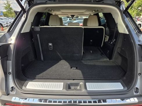 Used 2023 INFINITI QX60 Luxe w/ Performance Audio Package AWD/4WD image 42