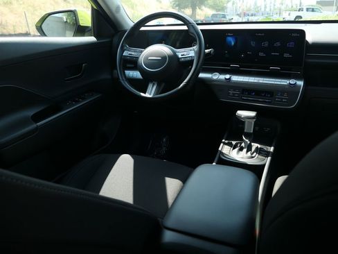 Certified 2024 Hyundai Kona SEL FWD image 22