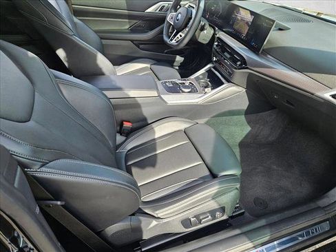 Certified 2025 BMW 430i Coupe w/ M Sport Package image 20