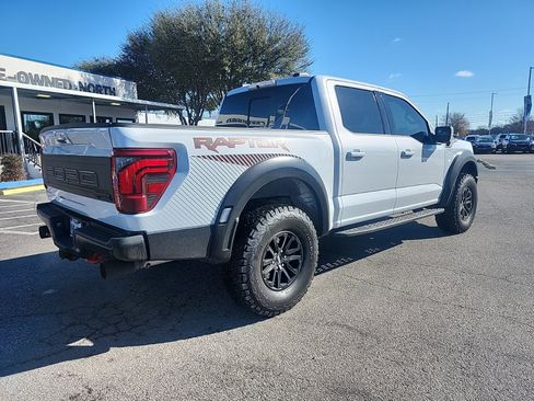 Used 2025 Ford F150 Raptor image 3