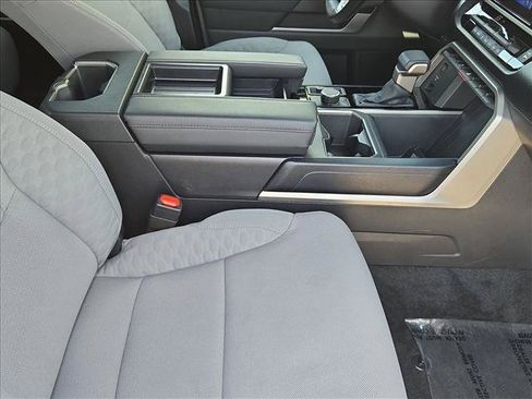Used 2025 Toyota Tundra SR5 AWD/4WD image 21