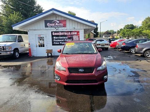 Used 2013 Subaru Impreza 2.0i Premium w/ Alloy Wheel Pkg + Moonroof image 2