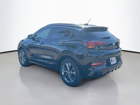 Used 2022 Buick Encore GX Select w/ Sport Touring Package image 5