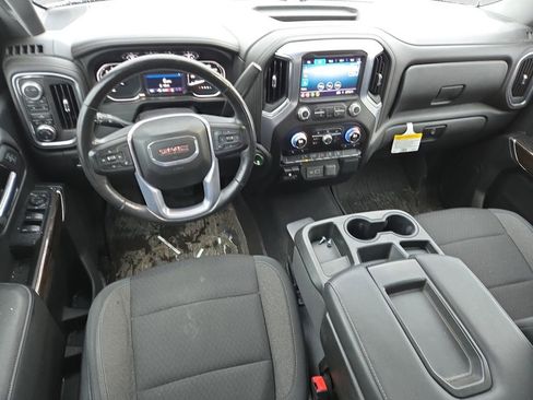 Used 2020 GMC Sierra 1500 SLE w/ SLE Value Package image 12