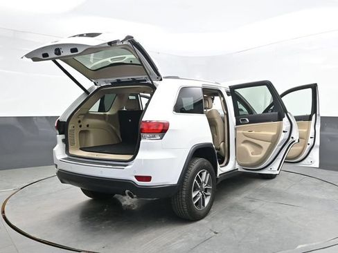 Used 2021 Jeep Grand Cherokee Limited AWD/4WD image 46