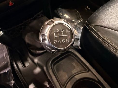 Used 2013 Jeep Wrangler Unlimited Sport AWD/4WD image 33