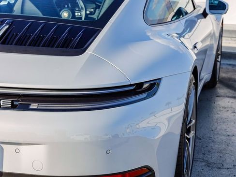 Used 2025 Porsche 911 Carrera image 10