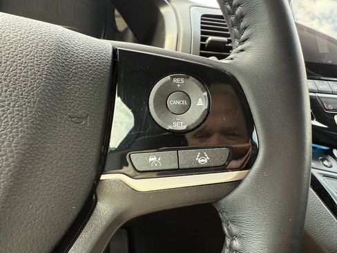 Used 2024 Honda Odyssey Touring image 35