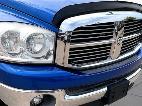 Used 2007 Dodge Ram 1500 Truck SLT AWD/4WD image 28