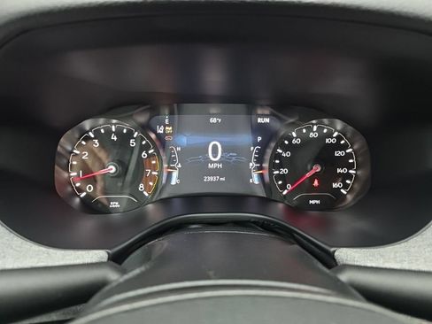 Used 2023 Jeep Compass Latitude AWD/4WD image 28