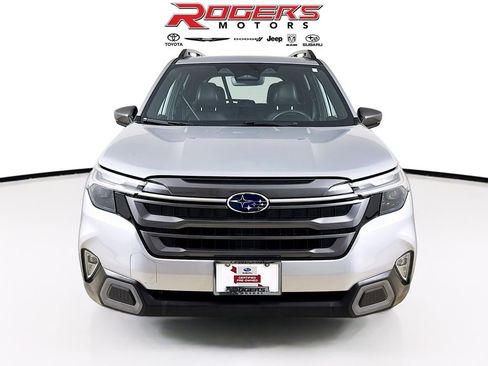 Certified 2025 Subaru Forester Limited w/ Popular Package #2 image 2