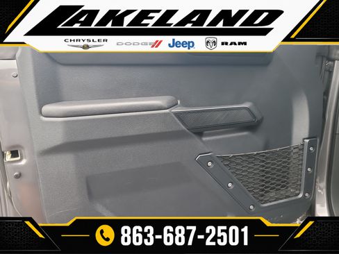 Used 2025 Ford Bronco 4-Door AWD/4WD image 15