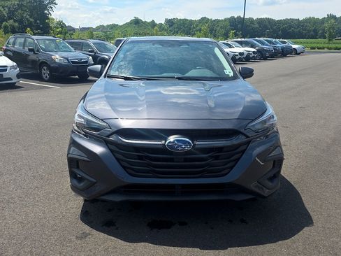Used 2024 Subaru Legacy Limited AWD/4WD image 2