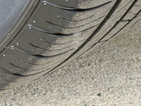 Used 2021 Hyundai Venue SEL w/ Premium Package image 14