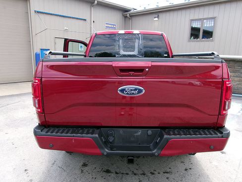 Used 2016 Ford F150 Lariat w/ Equipment Group 502A Luxury AWD/4WD image 6