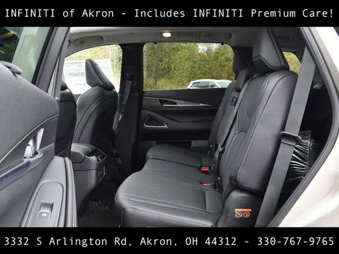 New 2026 INFINITI QX60 Luxe w/ Cargo Package image 29
