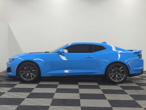 Used 2023 Chevrolet Camaro ZL1 RWD image 4