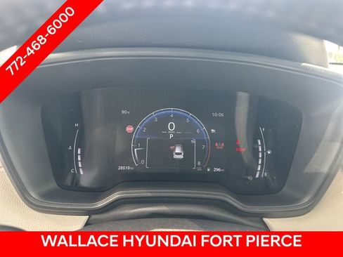 Used 2026 Toyota Corolla Cross LE w/ Moonroof Package FWD image 24