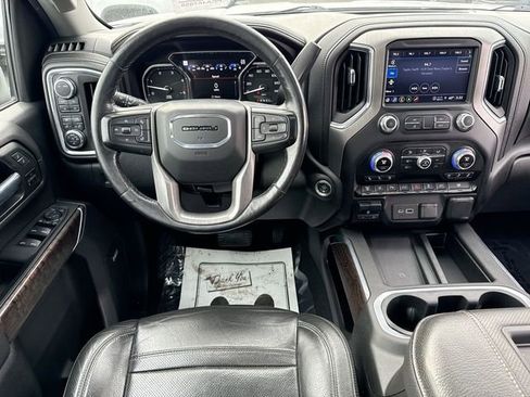 Used 2022 GMC Sierra 3500 Denali AWD/4WD image 14