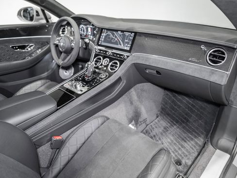 Certified 2024 Bentley Continental GT Speed AWD/4WD image 4