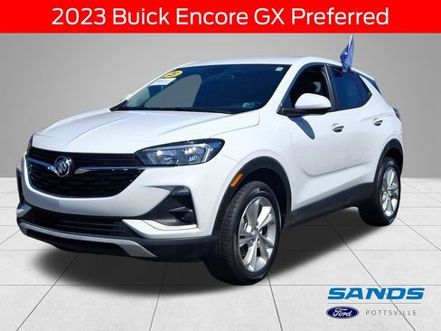 Used 2023 Buick Encore GX Preferred w/ Cold Weather Comfort Package AWD/4WD image 1