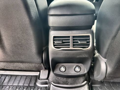 Certified 2023 Hyundai Santa Fe XRT AWD/4WD image 35