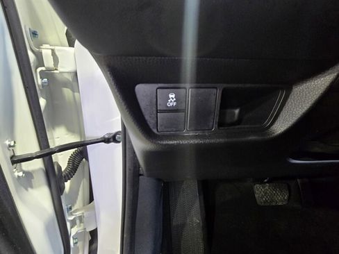 Used 2024 Honda HR-V LX image 12