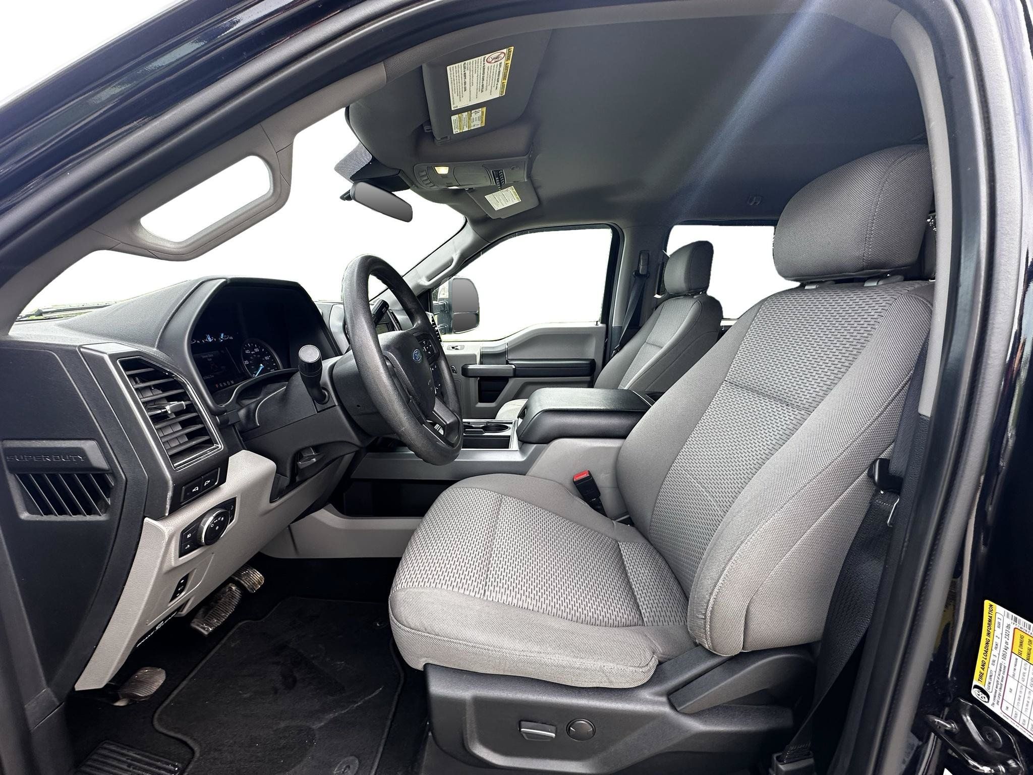 Used 2021 Ford F250 XLT w/ XLT Premium Package AWD/4WD image 9