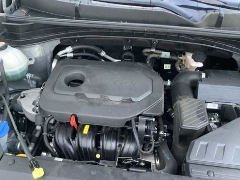 Used 2020 Kia Sportage LX image 8