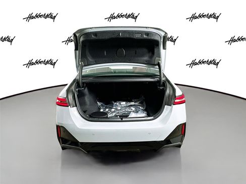 New 2026 BMW 530i xDrive w/ M Sport Package image 28