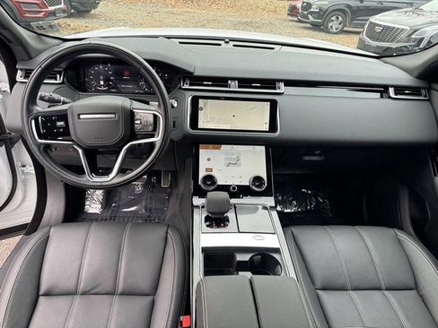 Used 2023 Land Rover Range Rover Velar R-Dynamic S image 16