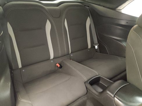Used 2019 Chevrolet Camaro LT RWD image 19
