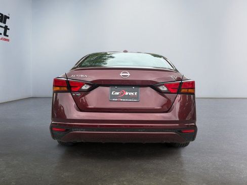 Used 2024 Nissan Altima 2.5 SV FWD image 14