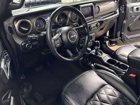 Used 2019 Jeep Wrangler Unlimited Sport S AWD/4WD image 20