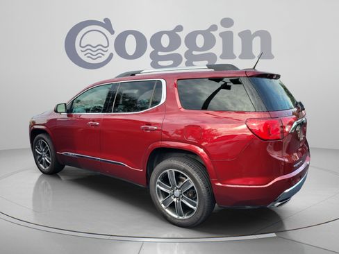 Used 2017 GMC Acadia Denali FWD image 3
