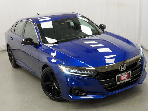 Used 2022 Honda Accord Sport image 14