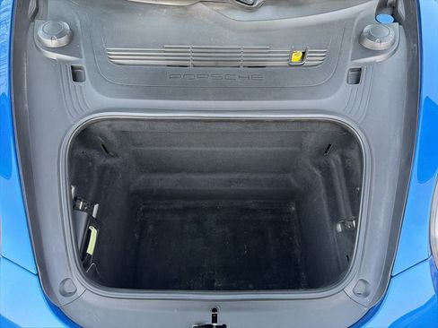 Used 2014 Porsche 911 Carrera S image 8