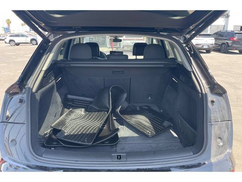 Used 2024 Audi Q5 2.0T Premium AWD/4WD image 17