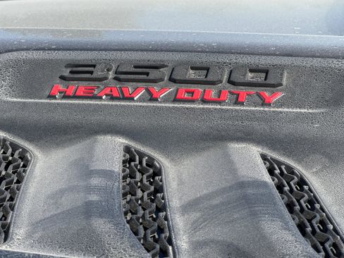 New 2026 RAM 3500 Laramie AWD/4WD image 25