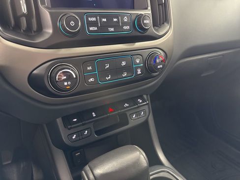 Used 2015 Chevrolet Colorado Z71 image 20